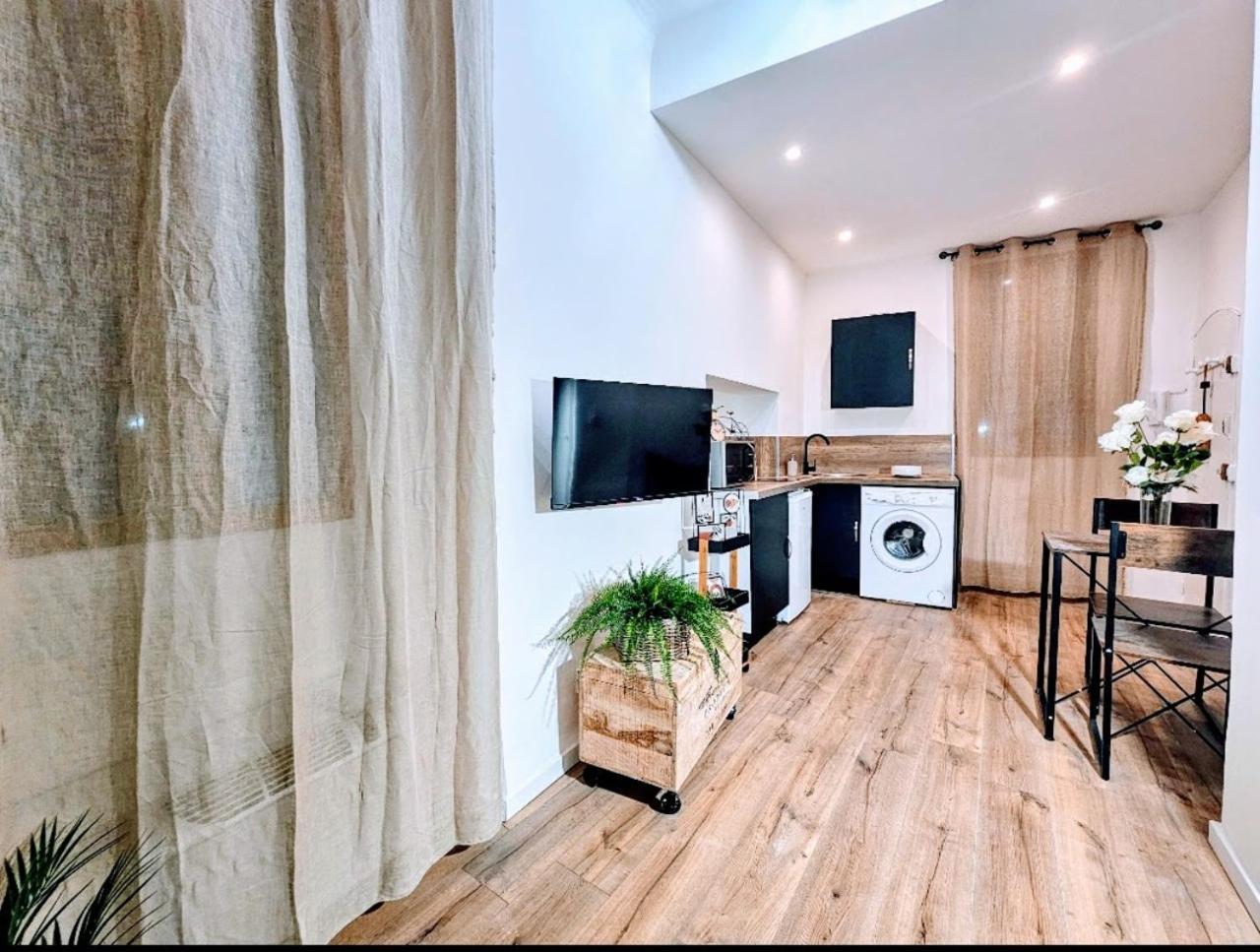 Charme Parfume Studio 4 Couchages Clim Grasse Exterior foto